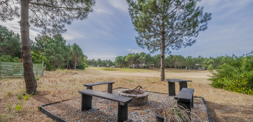 Venta de casa única, vista al Golf II – Costa Esmeralda